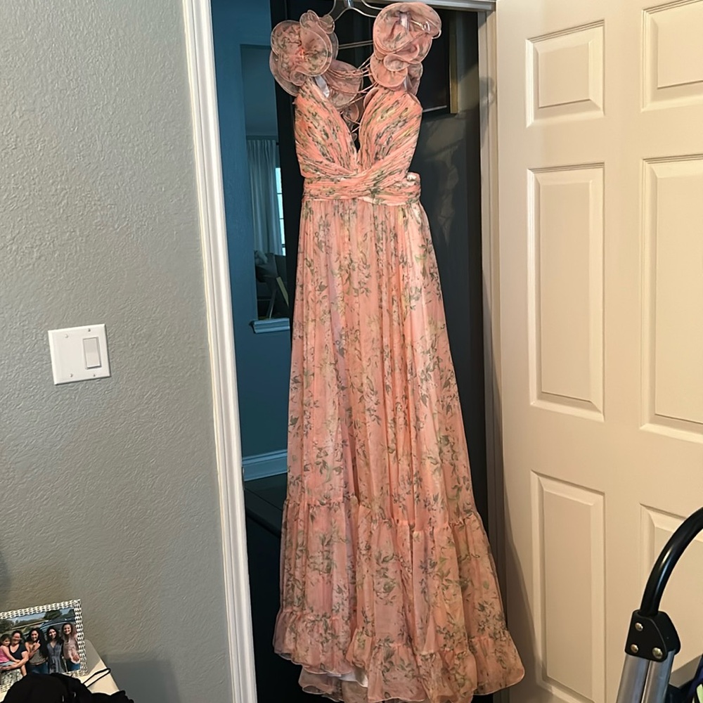 Ruffle Tiered Floral Cut-Out Chiffon Gown {Mac Duggal size 12}
